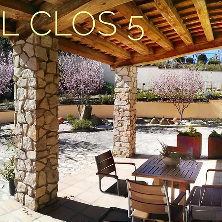 公寓 El Clos Spa 5 *